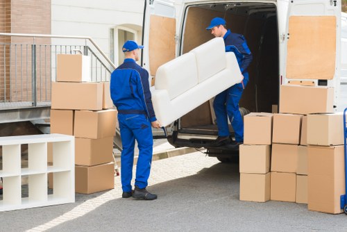 Secure payment processing with Finsbury Park Movers