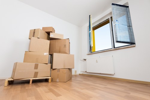 Free quote process for a local Finsbury Park movers service
